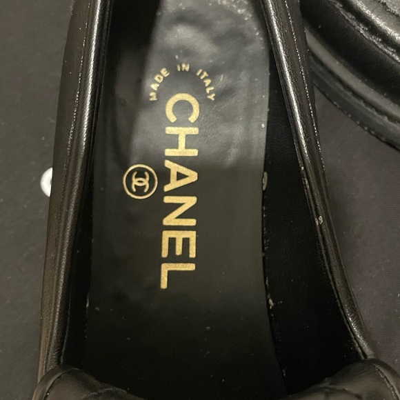 CHANEL CC Turlock Loafers - Picture 4 of 6
